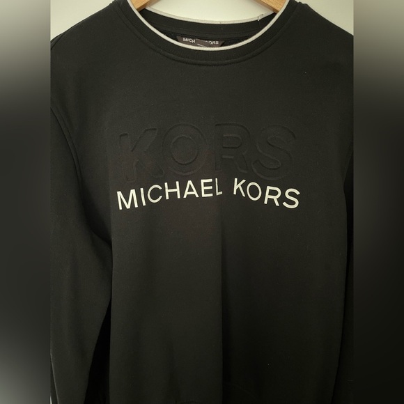 Large - Michael Kors Men's Embossed Logo Pullover Crewneck Sweatshirt - Black - Picture 3 of 4